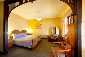 Hotel Nicholas :: Accommodation