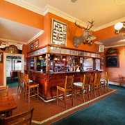 Hotel Nicholas :: Main Bar